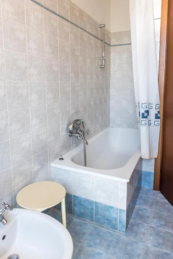 S130 - Sirolo, Deliziosa Villetta Con Terrazzo Экстерьер фото